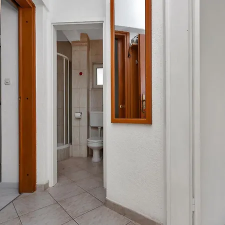Apartment Letica *