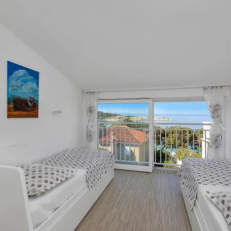 Letica Apartment *