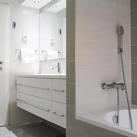 Apartament Letica *